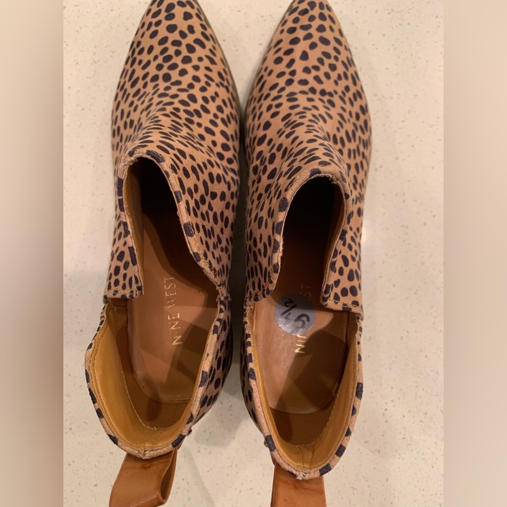 Leopard print boots - Picture 2 of 4